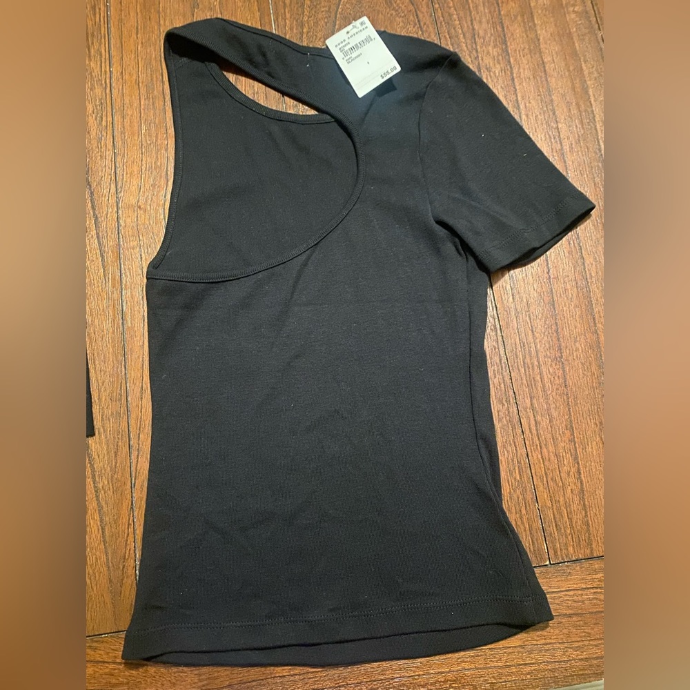 Good American top size 1. NWT